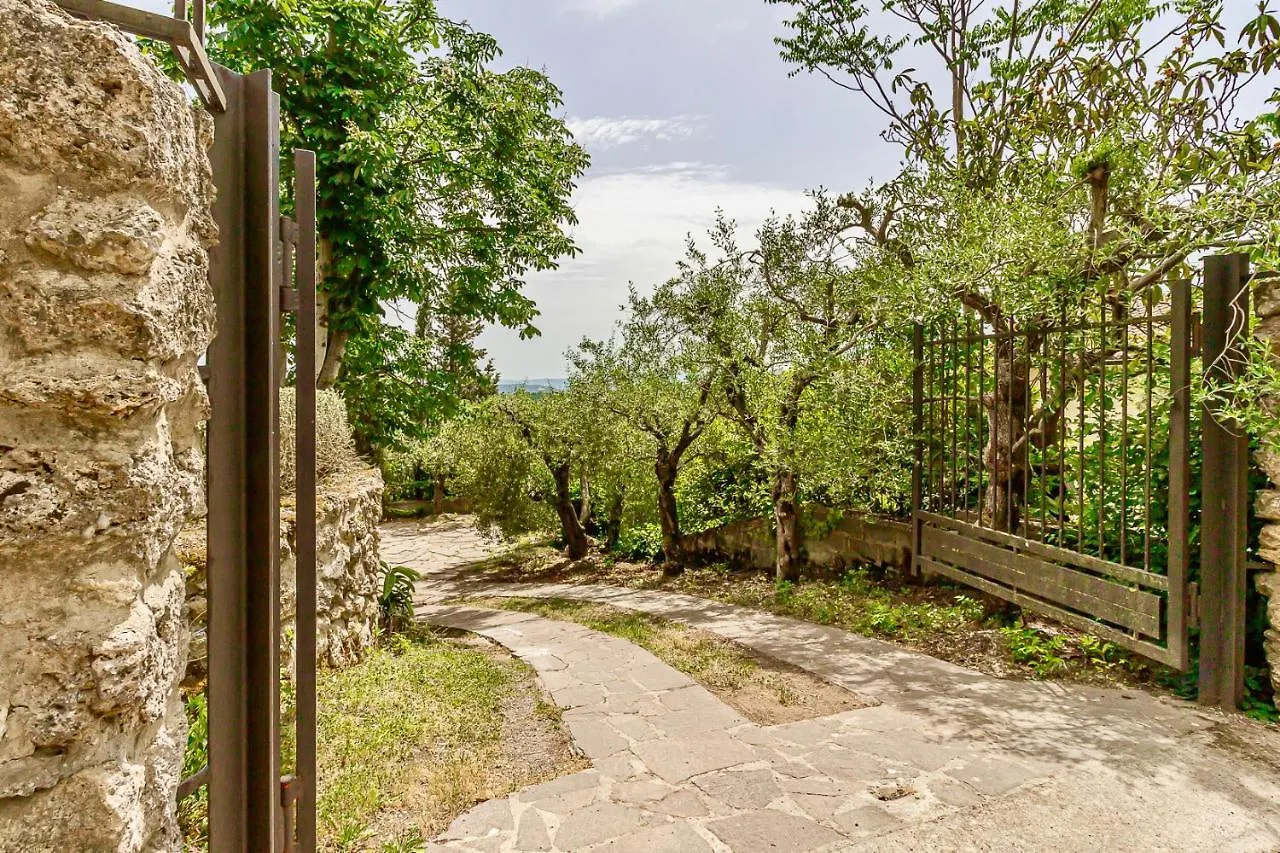 Villa Donatelli - Spacious Panoramic Villa, Perfect For Visiting Tuscany Chiusi