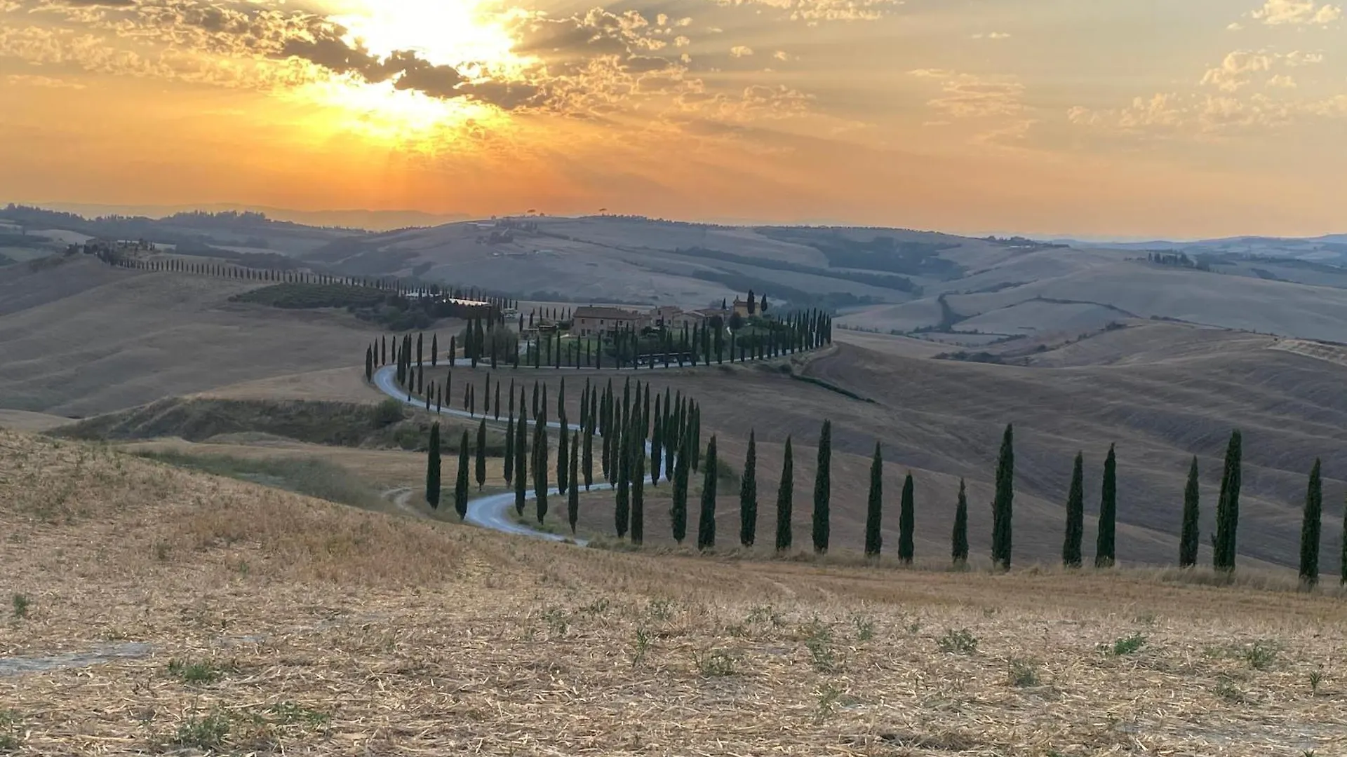 Villa Donatelli - Spacious Panoramic Villa, Perfect For Visiting Tuscany Chiusi Italy